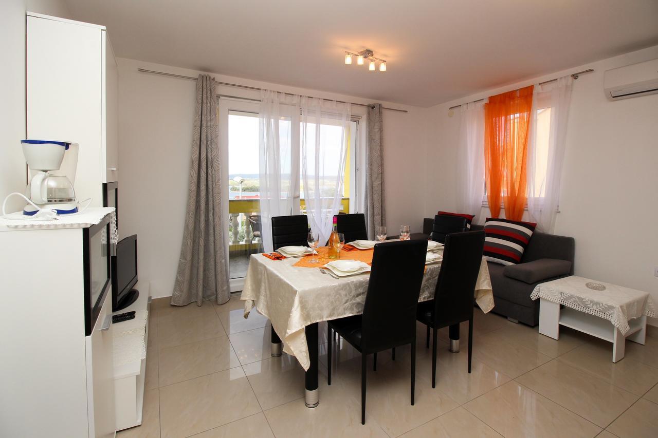 Apartments Koritnik Пунат Экстерьер фото